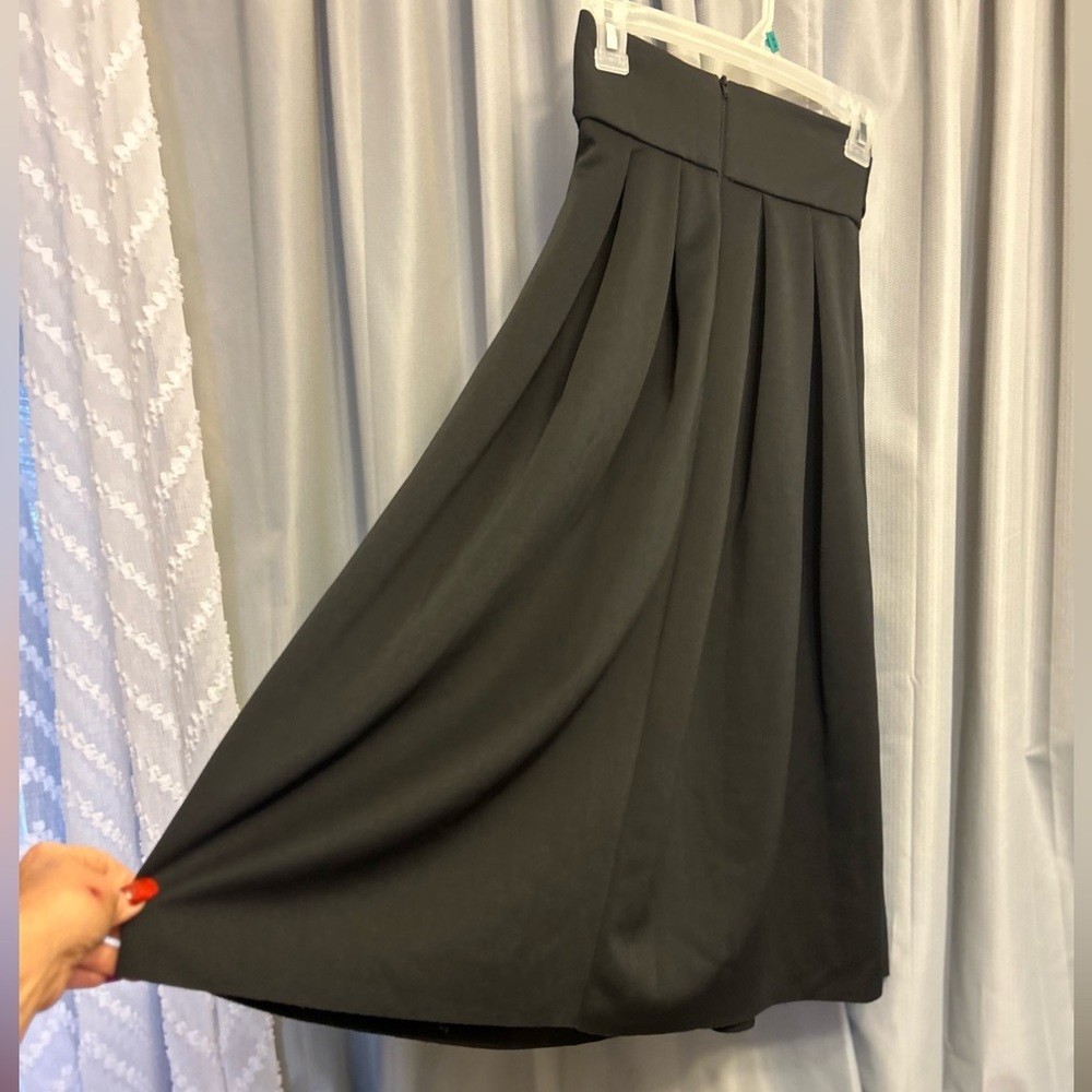 ASOS DESIGN Maxi Skirt beautiful black with silver ring size 0 12152 30% offw ♥️ - Picture 4 of 4